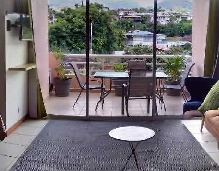 Orio Papeete Centre Apt W Pool Εξωτερικό φωτογραφία